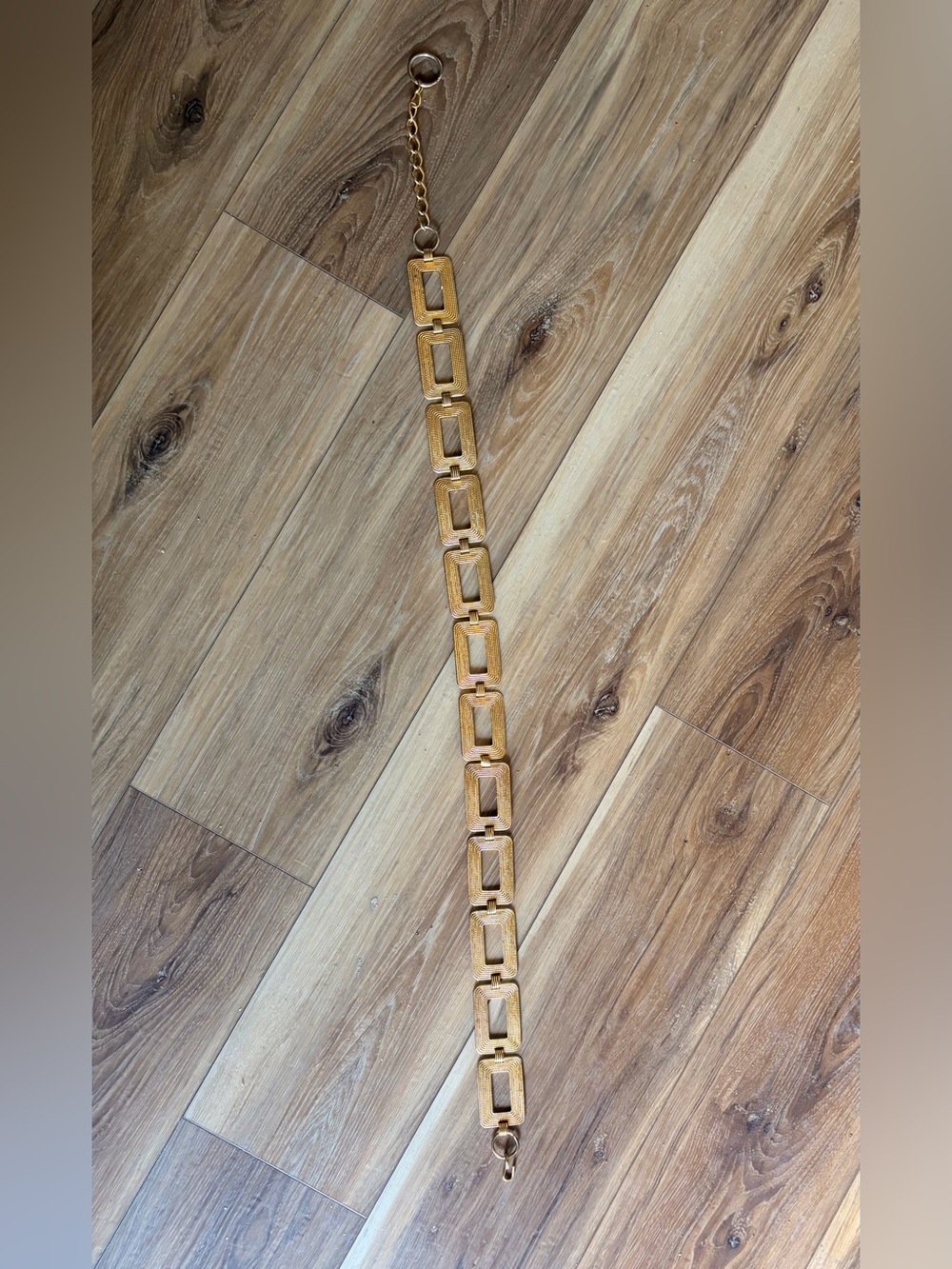 Vintage 80s Gold Geometric Chain Rectangle Links Statement Belt
